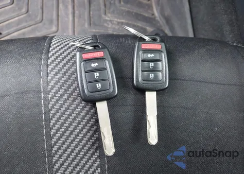 2016 Honda Civic Lx z USA, uszkodzony, nr VIN 19XFC2F53GE208973